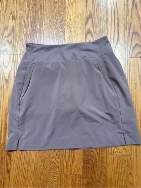 Athleta soho skort. Brown